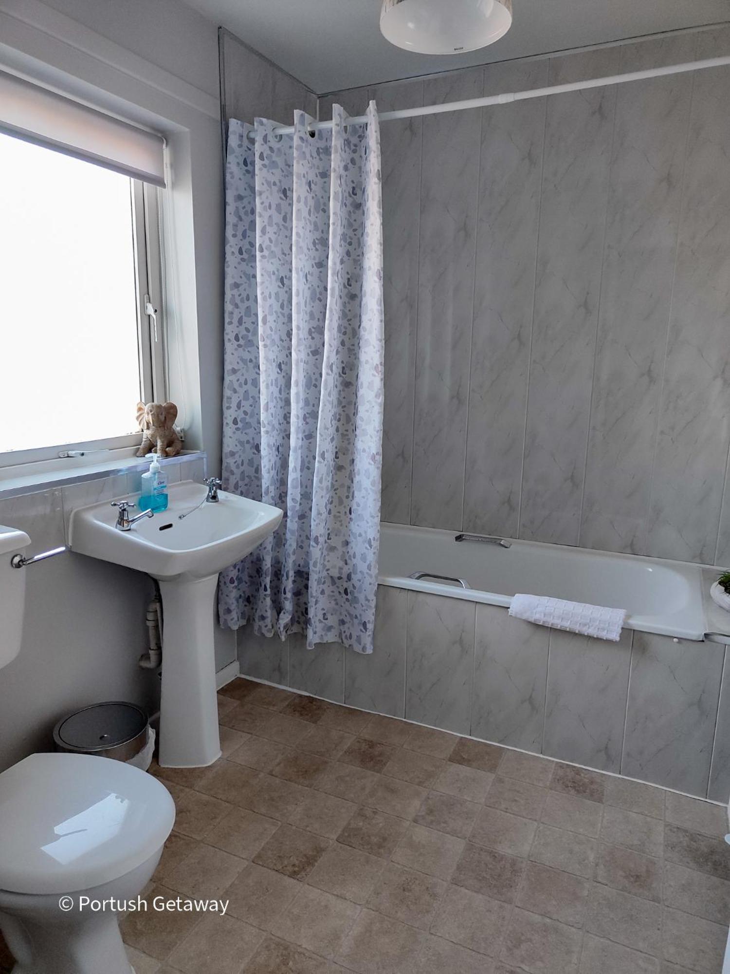 Portrush Getaway - Holiday Let 外观 照片